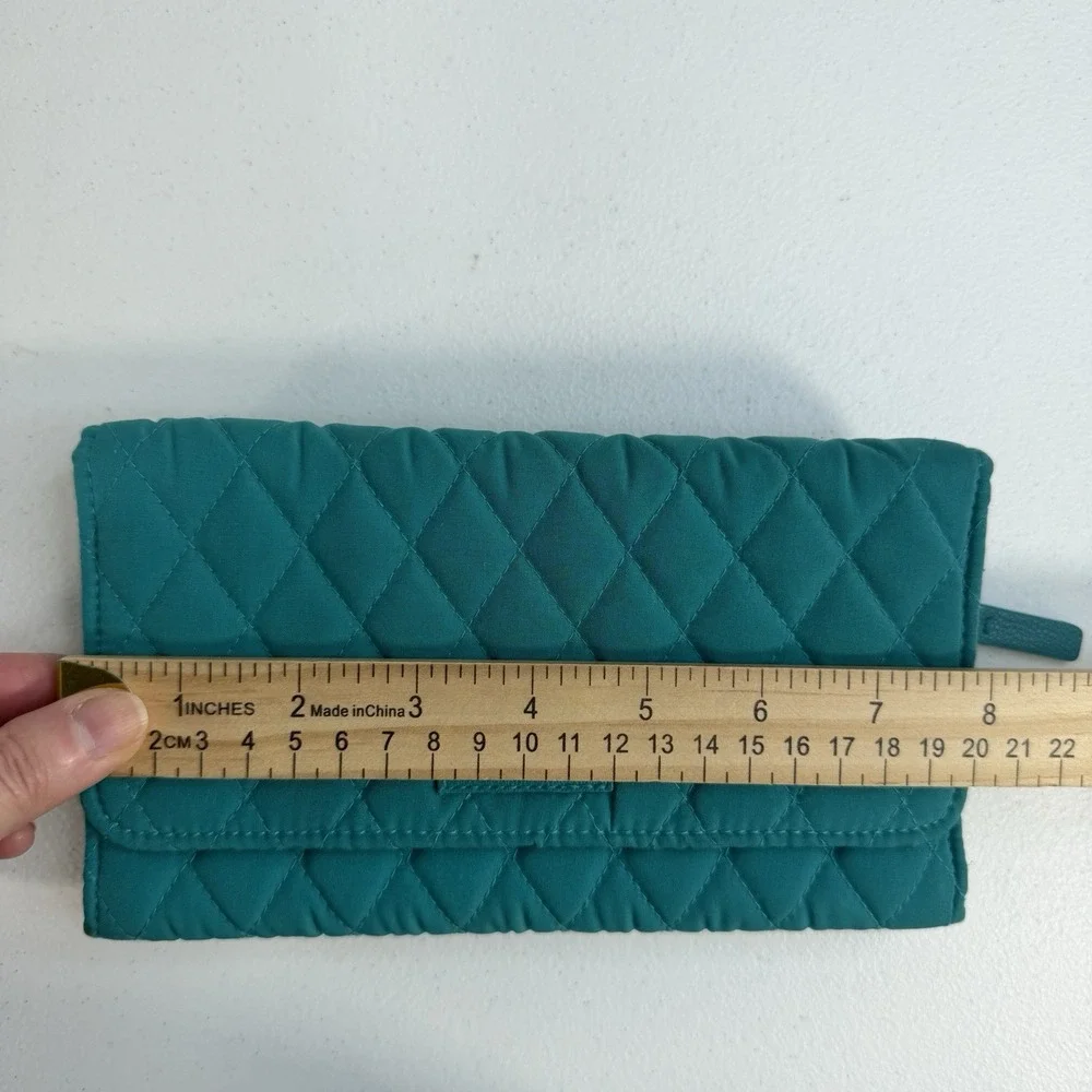 Vera Bradley Wallet Wristlet Quilted Turquoise Microfiber‎ Smartphone ID Holder